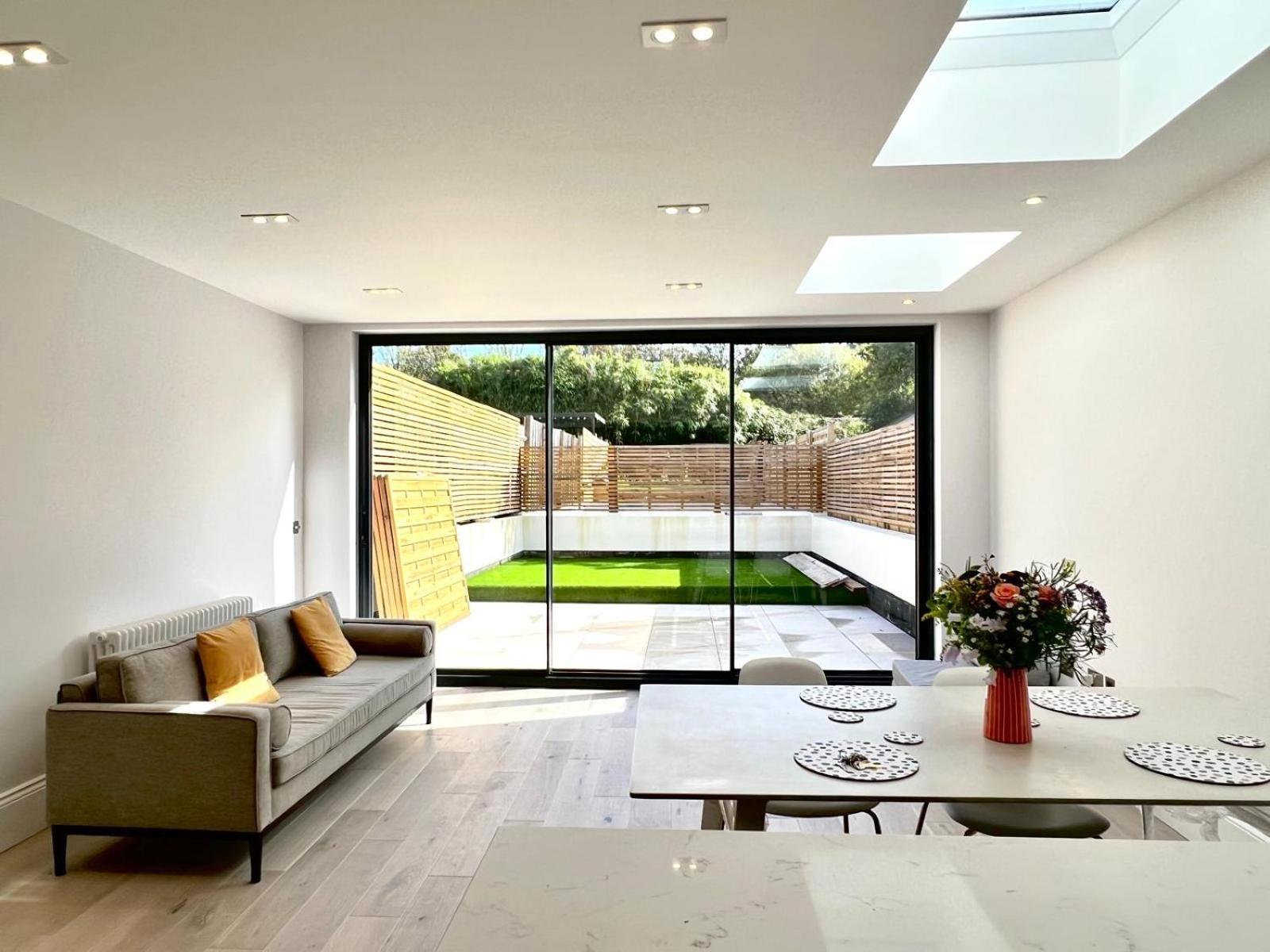 Spacious Earlsfield Apartment *